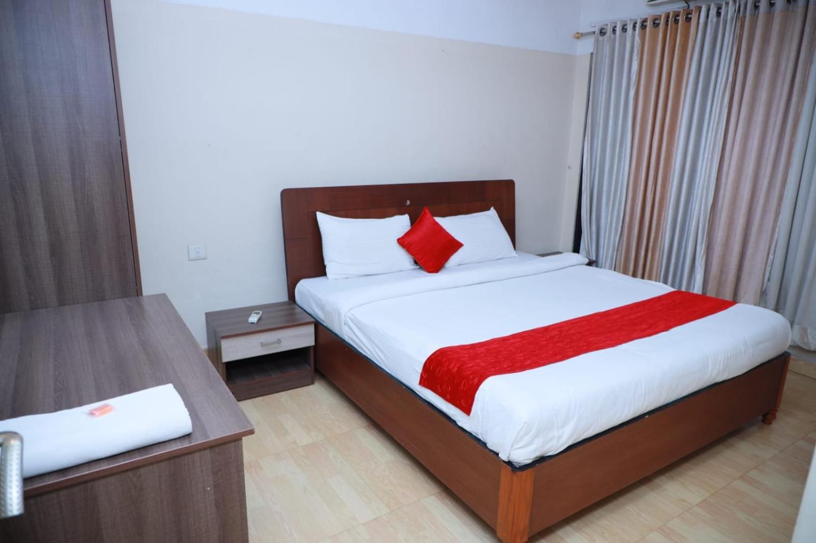 Hotel Tayas Trippapur Εξωτερικό φωτογραφία